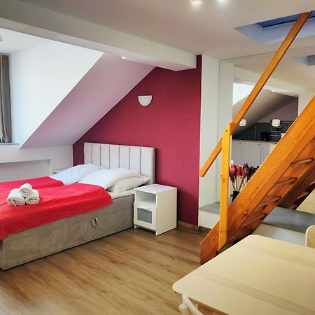 Apartament Winnica Krakau Buitenkant foto